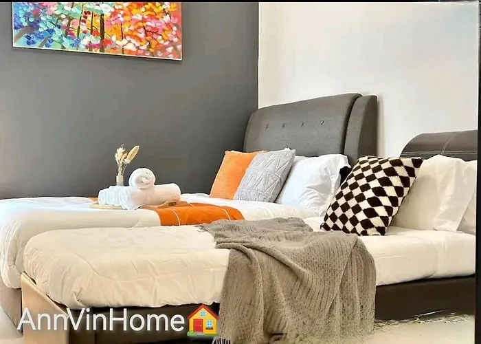 Novo 8 2-Bedrooms Condo Extreme City View Suite
